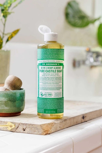 DR BRONNER’S Çok Amaçlı Sıvı Sabun Badem Kokulu 473 ml